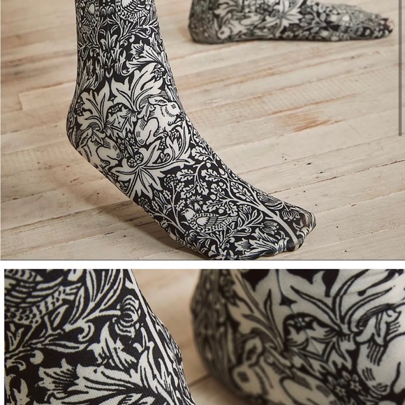 ISO Free People Pattern Tights - Picture 1 of 3